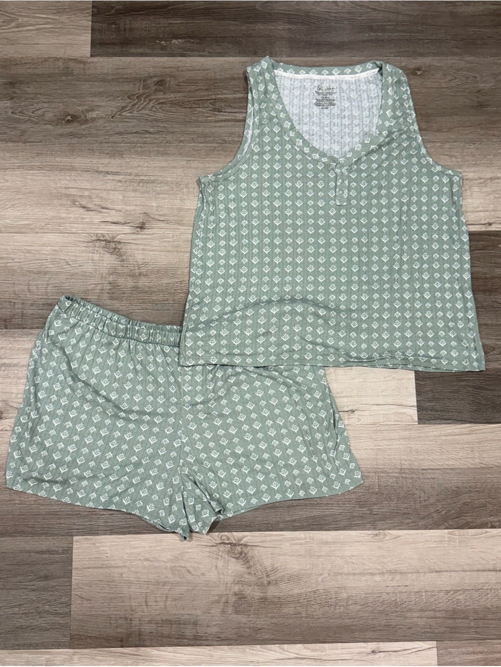 Sleeveless V-Neck Pajama Tank & Shorts Set in Sage Green